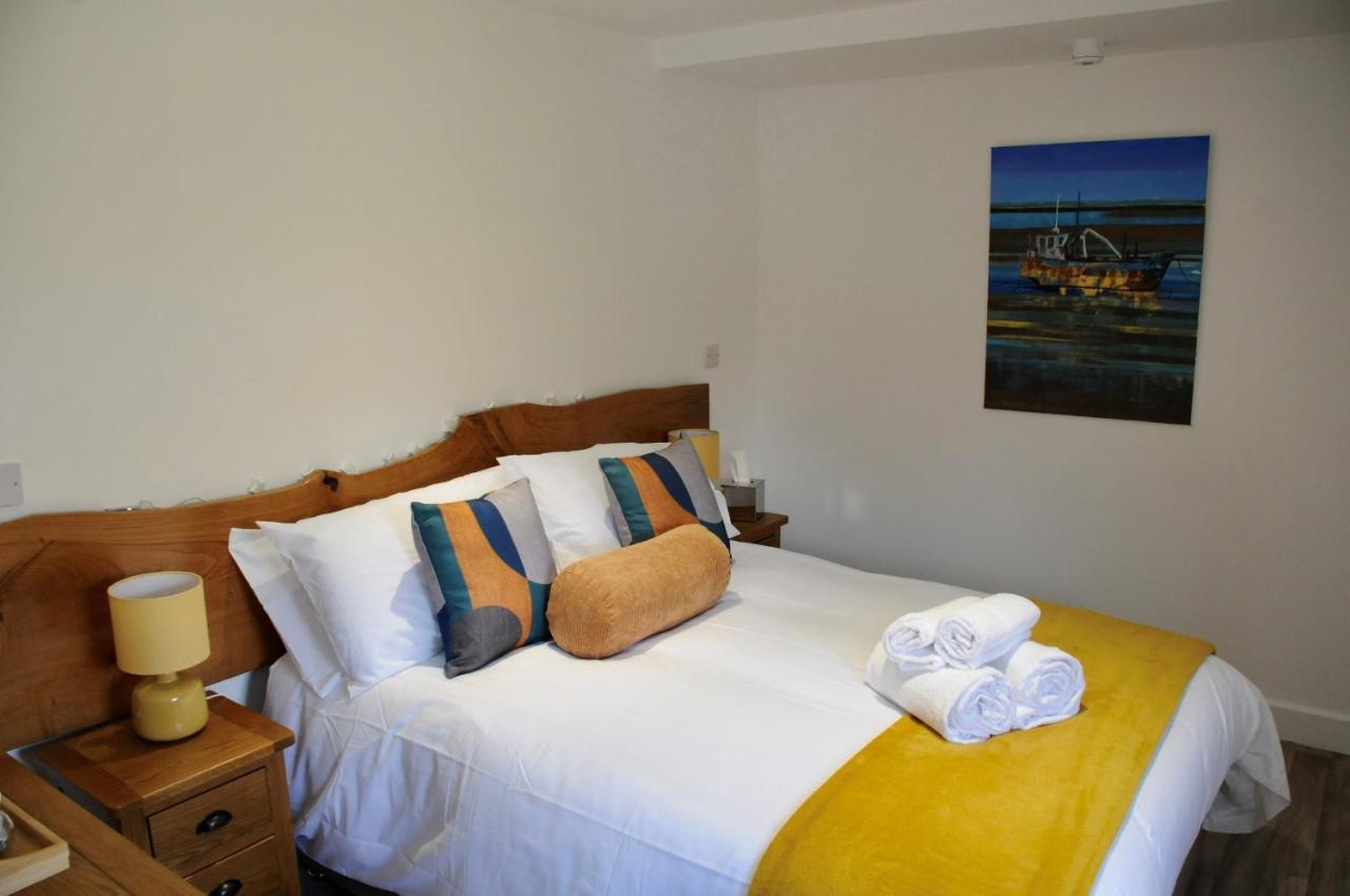 Sleep@Calon Y Fferi Hotel Ferryside Exterior foto